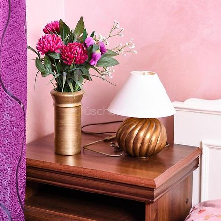 Rose Lejlighed Mariánské Lázně Eksteriør billede